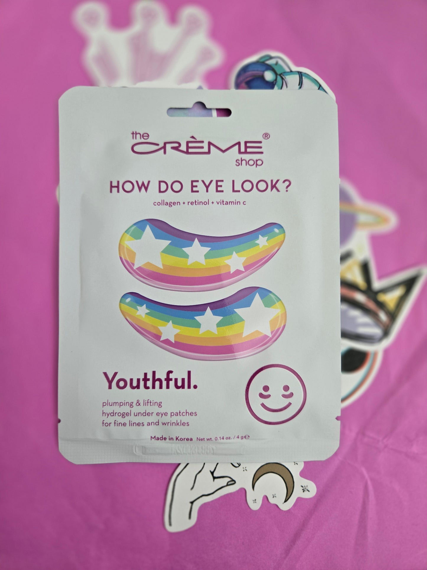 How do eye look? - Youthful