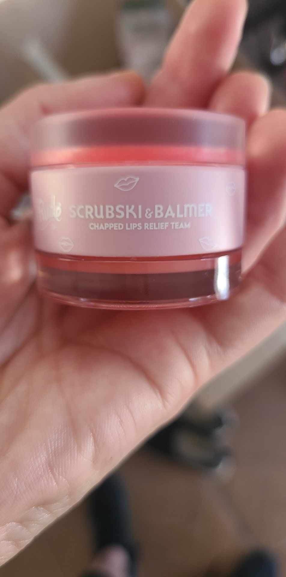 Scrubski & Balmer Lip Exfoliator And Lip Balm juicy Peach